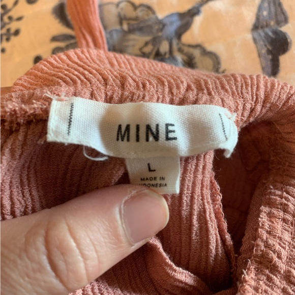 MINE size large - Picture 2 of 2